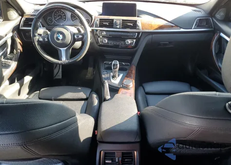 2018 BMW 330 Xi из США, поврежденный, VIN WBA8D9C5XJA608295